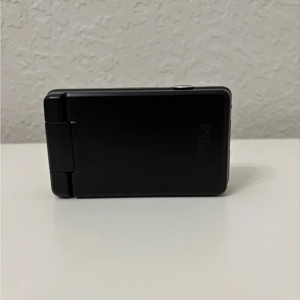 Nikon COOLPIX S6900 Black Digital Camera